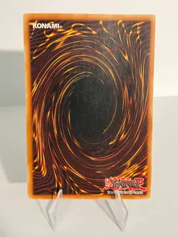 Yugioh Destiny Board LON-088 Ultra Rare Labyrinth Of Nightmare - MP - Image 2