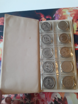 1998 Pokemon Meiji Metal Coin File Pass Folder + 27 Coins Ditto Vulpix MP-NM - Image 1