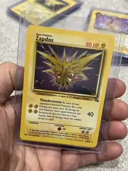Pokemon TCG Zapdos Fossil Set Unlimited Rare Non-Holo Card 30/62 NM Condition - Image 1