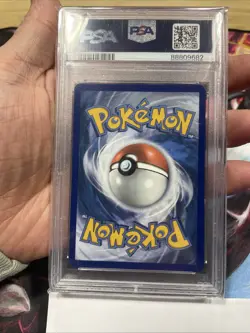 Rayquaza #138/185 PSA 10 Vivid Voltage 2020 Pokemon SWSH - Image 4