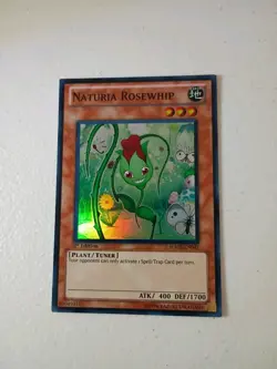 Naturia Rosewhip HA02-EN041 Super Rare 1st Yugioh Light Play. Free Shipping.. - Image 1