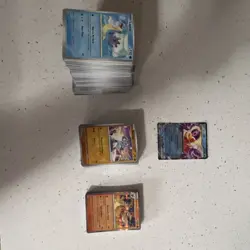 Pokemon 151 Masterset Bulk 303 commons, 87 reverse holos, 31 holos - Image 1