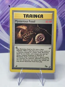 Mysterious Fossil 62/62 Fossil Pokemon TCG LP - Image 1