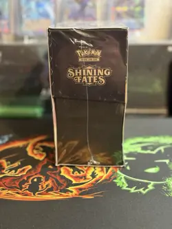 Pokemon TCG Shining Fates Elite Trainer Box 820650808173 - Image 2