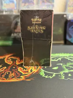 Pokemon TCG Shining Fates Elite Trainer Box 820650808173 - Image 5