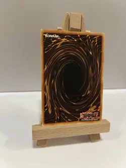 Yu-Gi-Oh! Guiding Quem, the Virtuous MP24-EN078 1st Ed Prismatic Secret Rare NM - Image 4