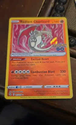 Radiant Charizard 011/078 Pokemon GO Holo - Image 1