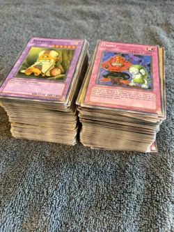 300+ Yugioh TCG Vintage Card Lot - NM / LP - all commons - numerous sets - #3/3 - Image 1