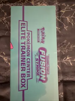 Fusion Strike Pokemon Center Exclusive Sword & Shield Elite Trainer Box ETB NEW - Image 5