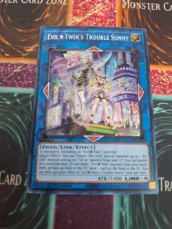 Yugioh Evil Twin's Trouble Sunny MP22-EN216 Prismatic Secret Rare 1st Edition NM - Image 1