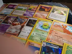 Pokemon TCG 850 Bulk Card Lot - Vintage, C/UC, Rare, Holos, etc 1999-2024 -lot21 - Image 4