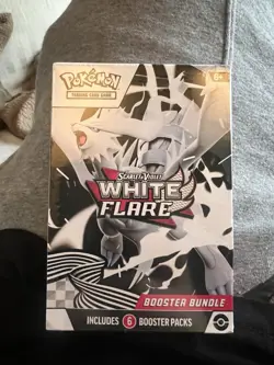 Pokemon TCG Scarlet & Violet—White Flare Booster Bundle Box English - Image 1