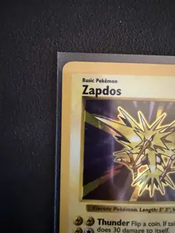 Shadowless Zapdos Holo Base Set 16/102 Damaged Crease Pokemon Card - Image 3