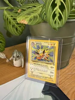 Pokemon TCG Jolteon Jungle Holo Rare Card 4/64 NM/LP ⚡ - Image 1