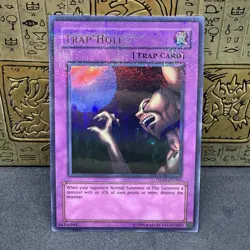 Yugioh Trap Hole HL03-EN003 Ultra Parallel Rare LP - Image 1