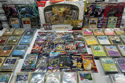 Premium Pokemon 4,000+ Cards – 20 Sealed Packs, Vintage Holo & Ultra Rares NM/LP - Image 2