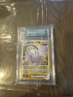 Pokemon Go TCG Mewtwo VSTAR Gold Secret Rare Card #086/078 2022 BGS 9! - Image 1