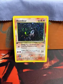 *Holo Swirl* Houndour 5/75 Neo Discovery 1st Edition NM+ Pokemon WOTC 2001 - Image 1