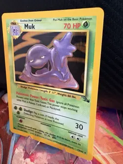Muk Holo 13/62 Base Set Unlimited Pokemon Card WOTC NM Vintage - Image 3