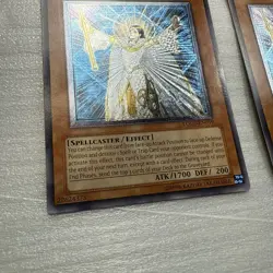 Lyla, Lightsworn Sorceress LODT-EN019 Ultimate Rare Yugioh NM X2 2 Copies - Image 2