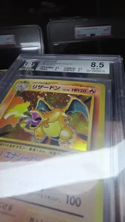 1996 Pokemon Base Japanese Charizard Holo No Rarity Symbol #6 BGS 8.5 - Image 4