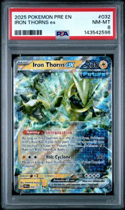 2025 POKEMON PRE EN-PRISMATIC EVOLUTIONS #032 IRON THORNS EX PSA 8 - Image 1