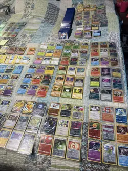 Charizard Lot Of 4000 Pokemon Cards - Image 2