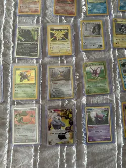 Binder Lot of 36 Vintage Pokemon Cards Collection- Charizard, Vintage, ex more!! - Image 3