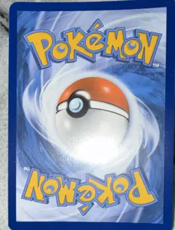 Pokemon Kingambit 220/198 SV01 Scarlet & Violet Illustration Rare Full Art Holo - Image 2