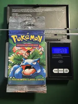 1999 Pokemon Base Set Unlimited Long Crimp LIGHT Booster Pack - Venusaur Art - Image 1