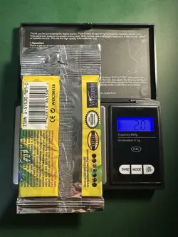 1999 Pokemon Base Set Unlimited Long Crimp LIGHT Booster Pack - Venusaur Art - Image 2