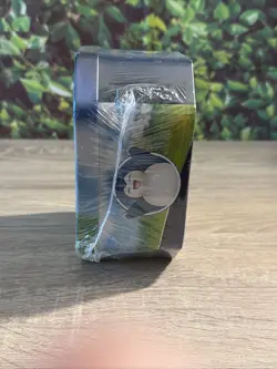 New Pokemon Go Holo Pikachu Premium Tin - 42 Total Cards - Image 2