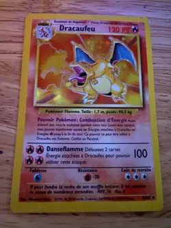 Pokemon Charizard Dracaufeu Base Set Holo 4/102 Moderate Condition - Image 1