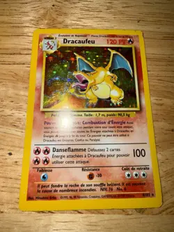 Pokemon Charizard Dracaufeu Base Set Holo 4/102 Moderate Condition - Image 2