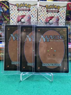 MTG M10 Lightning Bolt x3 - Image 2