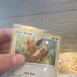 Pokemon TCG 2021 Lot Eevee SWSH095 SWSH118 SWSH127 Holo Promo Basic Cards - Image 5