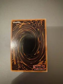 * BLUE-EYES WHITE DRAGON * 1ST EDITION SECRET RARE BLMM-EN001 YUGIOH! - Image 3