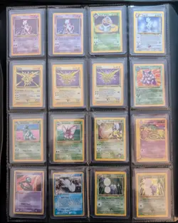 Pokemon Vintage Collection Binder Base Set Charizard 4/102 - Image 3