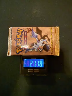 HEAVY Pokemon Fossil Unlimited Booster Pack Factory Sealed 21.18g - Image 1