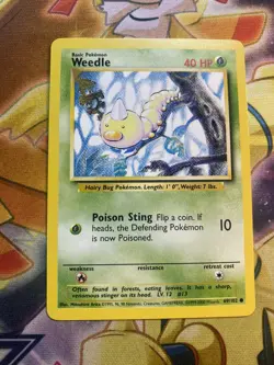 4th Print Base Set Weedle 69/102 Pokemon Near Mint Common Card - Image 1