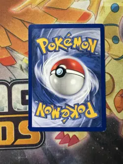 Kakuna 33/102 - SHADOWLESS Base Set - VINTAGE Pokemon CARD - Image 2