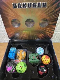 BAKUGON Storage Tin w/ 8 Brawlers & Unopened Card Pack, Spin Master, Preowned - Image 2
