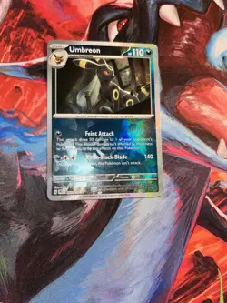 Pokemon Umbreon Poke Ball Pattern 059/131 Prismatic Evolutions Light Play - Image 3