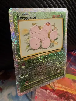 2002 Pokemon Legendary Collection Exeggcute Reverse Holo 52/110 HP Crease WOTC - Image 3