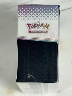 Pokemon TCG Scarlet & Violet Prismatic Evolutions Elite Trainer Box - Minor Tear - Image 5