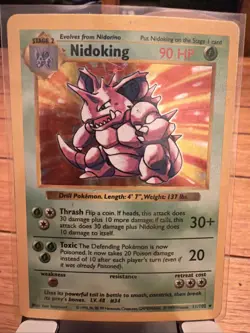 Nidoking 011/102 Base Set Holo *DAMAGED* Pokemon Card - Image 1