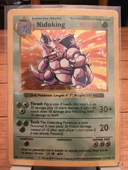Nidoking 011/102 Base Set Holo *DAMAGED* Pokemon Card - Image 1