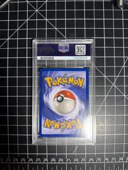 2000 Pokemon Promo BlackStar 12 Mewtwo PSA 8 - Image 2