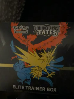 Pokemon TCG: Hidden Fates Trainer Box, 2019 820650804731 - Image 2