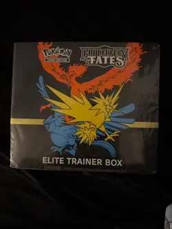 Pokemon TCG: Hidden Fates Trainer Box, 2019 820650804731 - Image 1